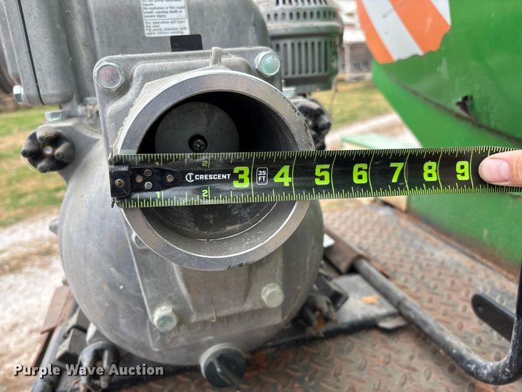 image for item ED2399 1988 Ford 8000 tank truck