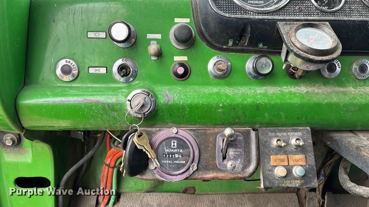 image for item ED2399 1988 Ford 8000 tank truck