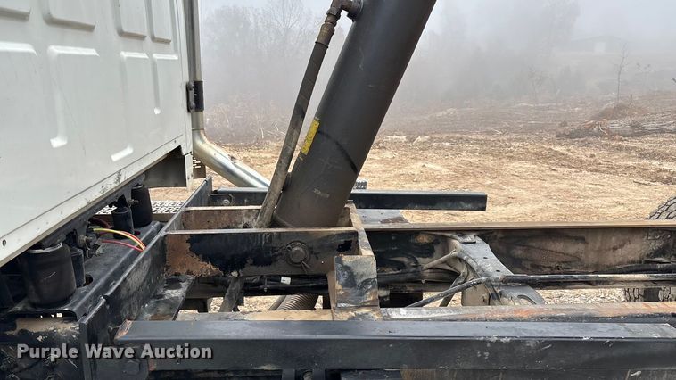image for item ED2402 2007 Sterling L-Line dump truck