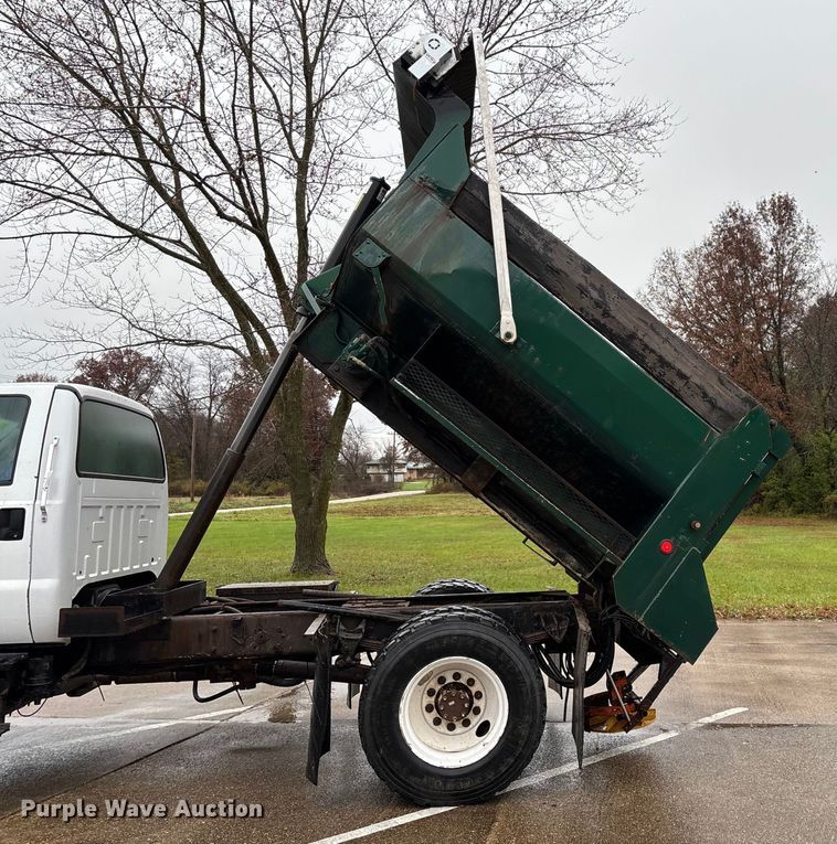 image for item ED2405 2005 Ford F750 Super Duty XL dump truck