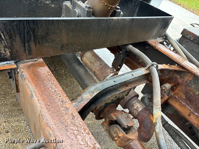 image for item ED2405 2005 Ford F750 Super Duty XL dump truck