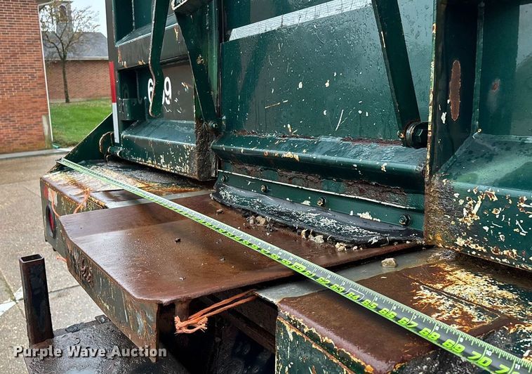 image for item ED2405 2005 Ford F750 Super Duty XL dump truck