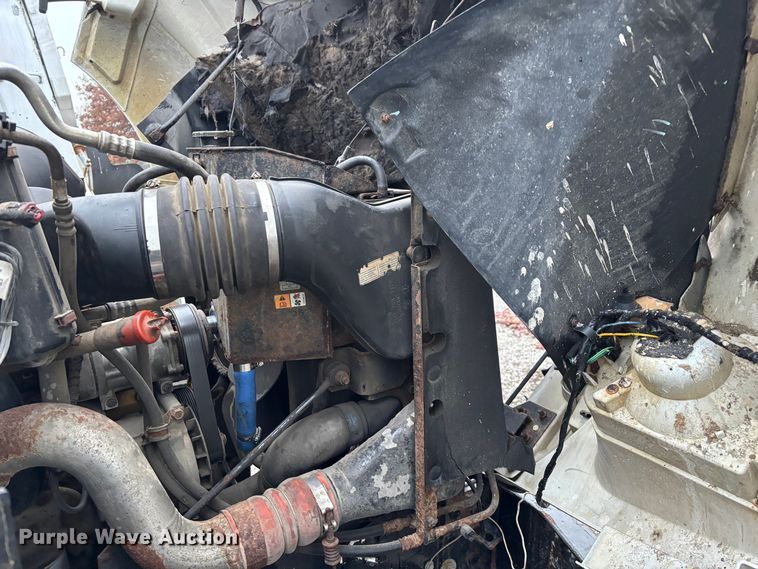 image for item ED2405 2005 Ford F750 Super Duty XL dump truck