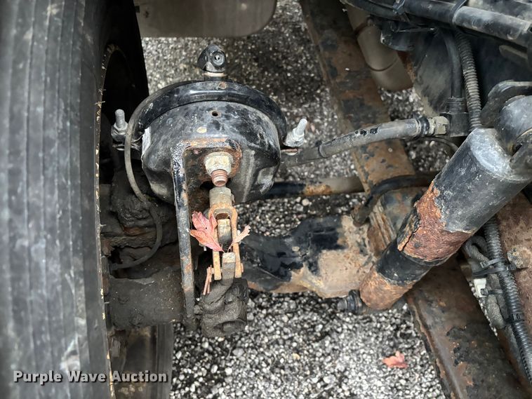 image for item ED2405 2005 Ford F750 Super Duty XL dump truck