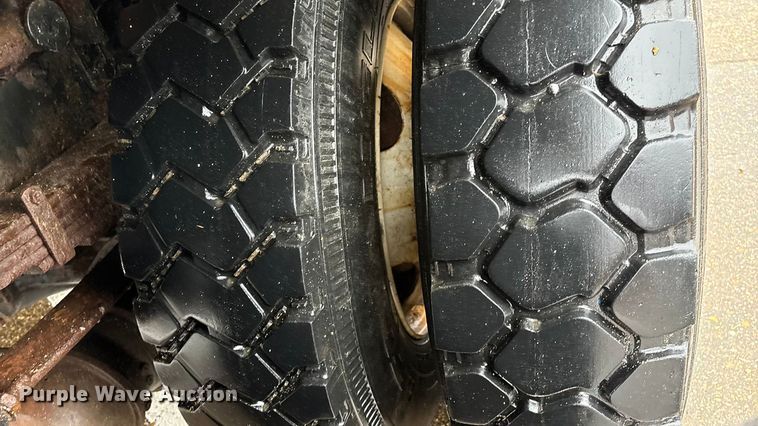 image for item ED2405 2005 Ford F750 Super Duty XL dump truck