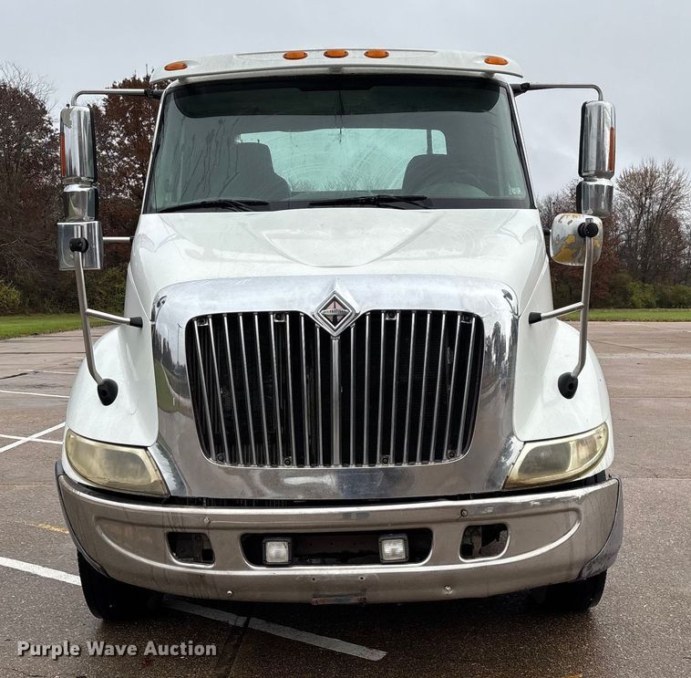 CAMIóN 2003 INTERNATIONAL