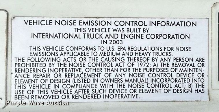 image for item ED2406 2003 International 8600 semi truck