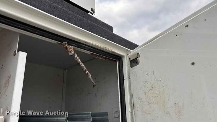 image for item ED2415 2020 Kenworth T370 utility / service truck