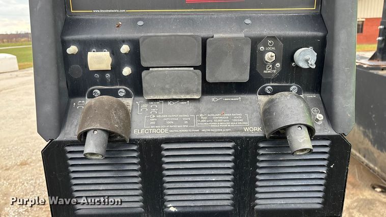 image for item ED2415 2020 Kenworth T370 utility / service truck