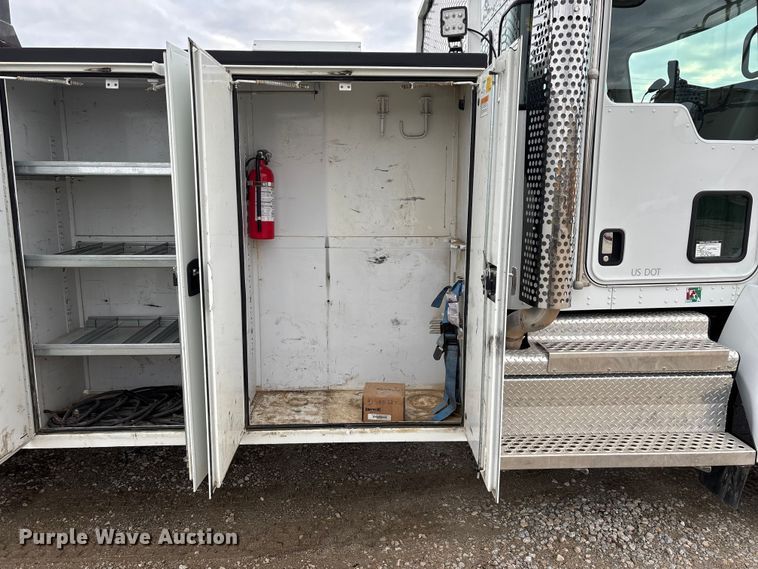 image for item ED2415 2020 Kenworth T370 utility / service truck