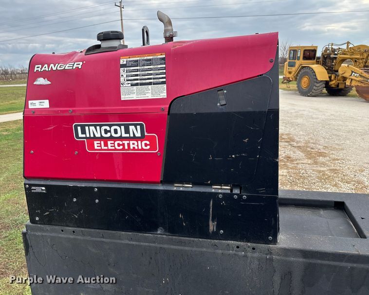 image for item ED2415 2020 Kenworth T370 utility / service truck