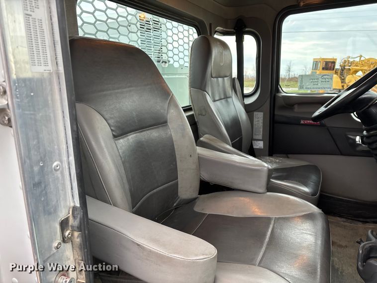 image for item ED2415 2020 Kenworth T370 utility / service truck