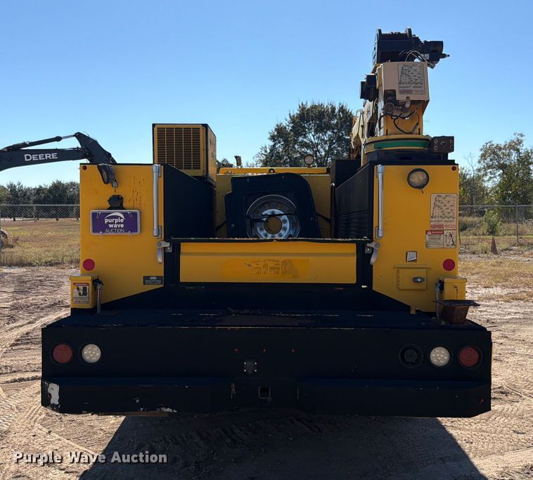 image for item ED4992 2013 RAM 5500 utility / service truck