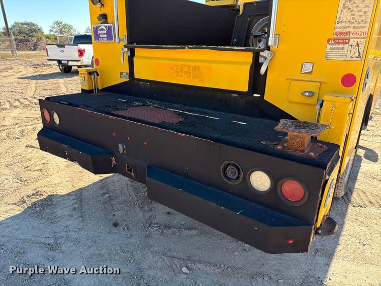 image for item ED4992 2013 RAM 5500 utility / service truck