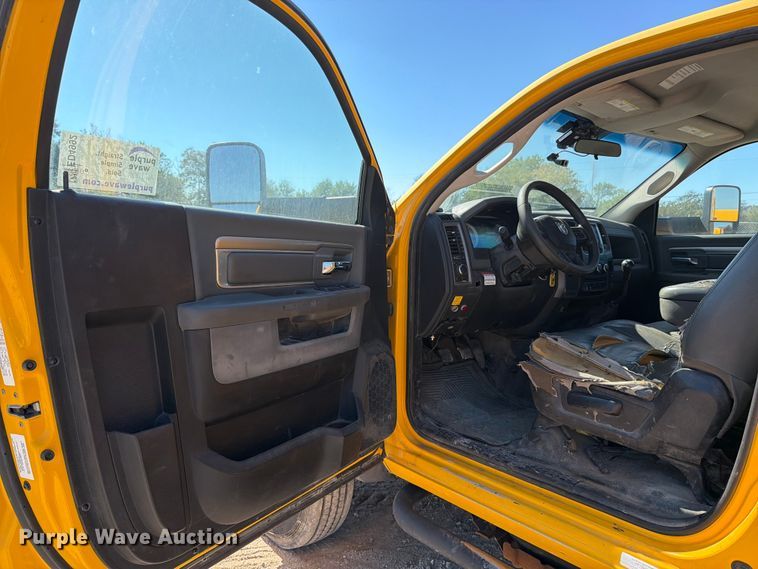 image for item ED4992 2013 RAM 5500 utility / service truck