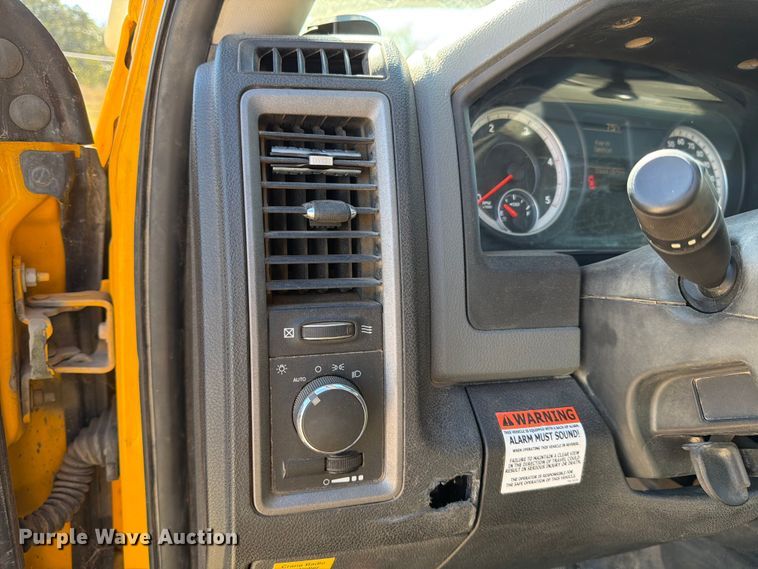 image for item ED4992 2013 RAM 5500 utility / service truck