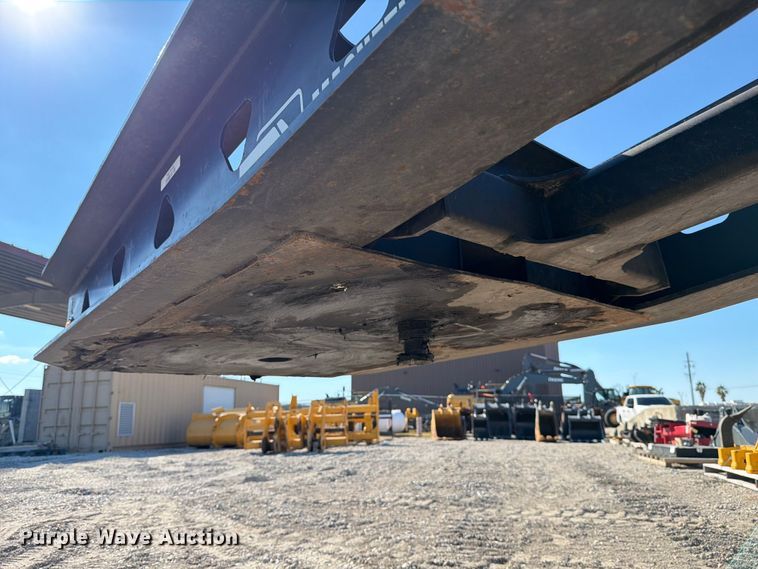 image for item ED4993 2013 Trail King TK110HDG lowboy equipment trailer