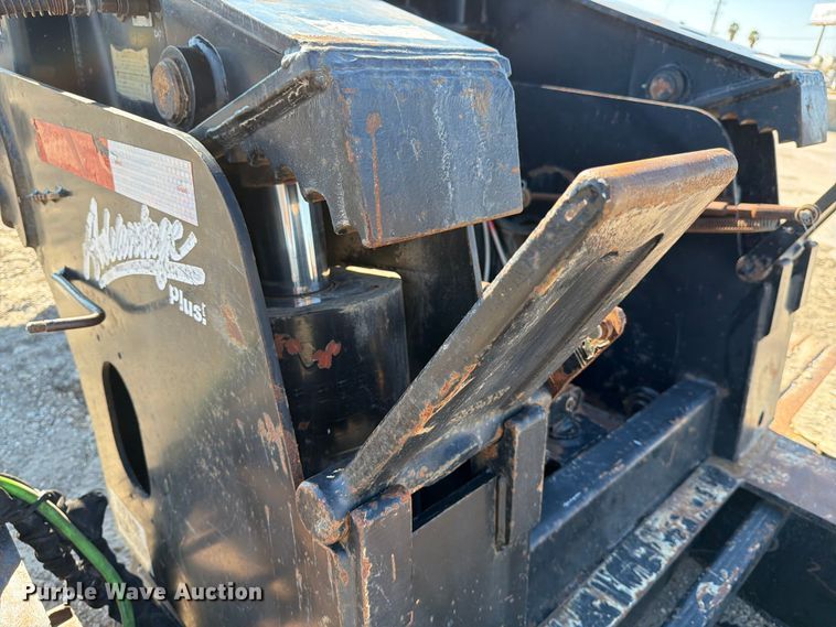 image for item ED4993 2013 Trail King TK110HDG lowboy equipment trailer