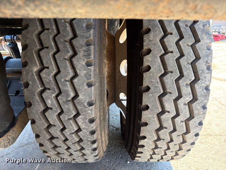 image for item ED4993 2013 Trail King TK110HDG lowboy equipment trailer