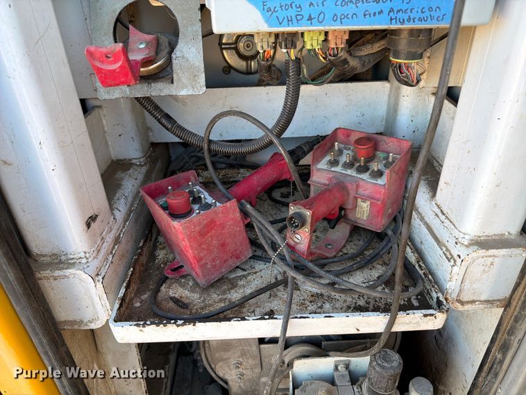 image for item ED4995 2012 Kenworth T370 utility / service truck