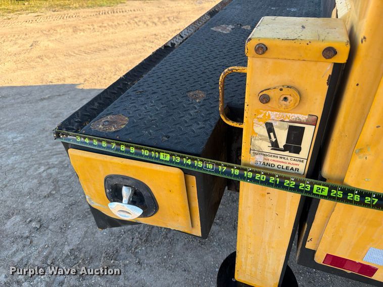 image for item ED4995 2012 Kenworth T370 utility / service truck