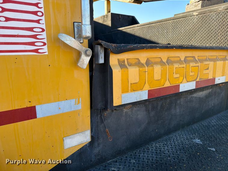 image for item ED4995 2012 Kenworth T370 utility / service truck