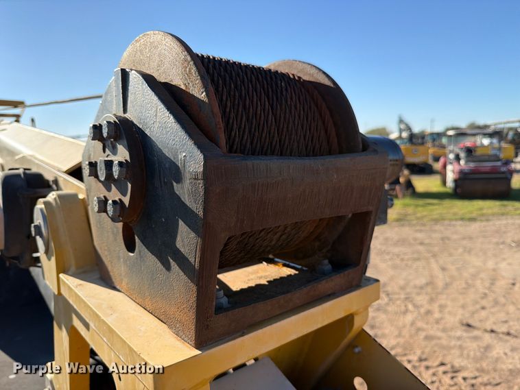 image for item ED4995 2012 Kenworth T370 utility / service truck