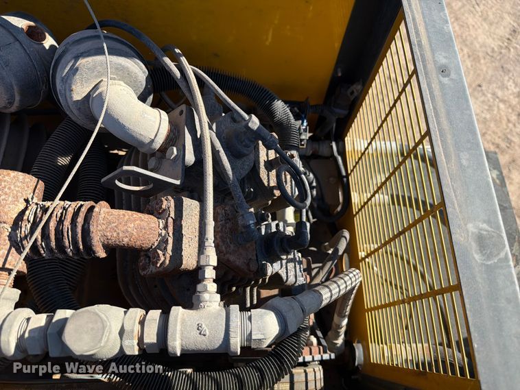 image for item ED4995 2012 Kenworth T370 utility / service truck