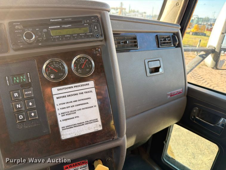 image for item ED4995 2012 Kenworth T370 utility / service truck