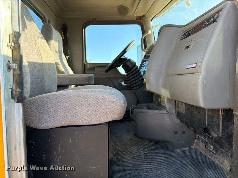 image for item ED4995 2012 Kenworth T370 utility / service truck