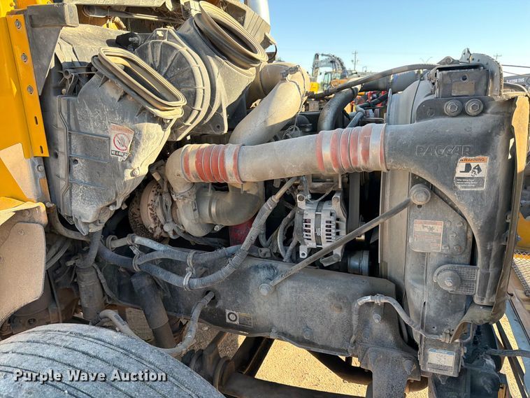 image for item ED4995 2012 Kenworth T370 utility / service truck