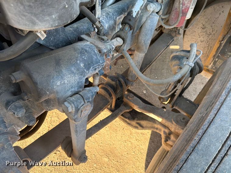 image for item ED4995 2012 Kenworth T370 utility / service truck