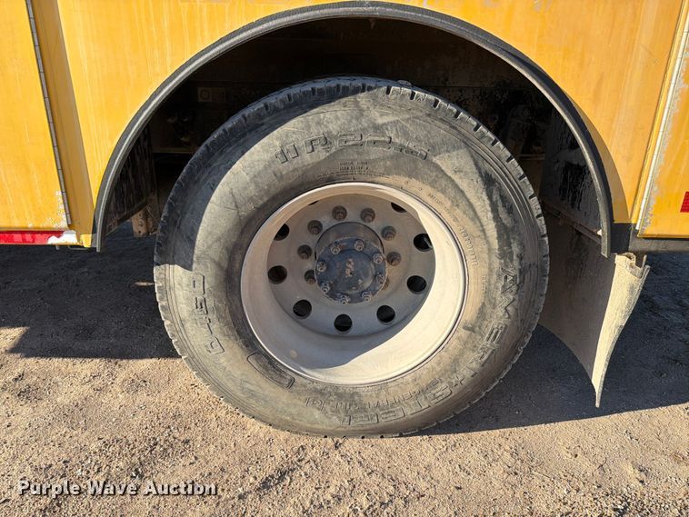 image for item ED4995 2012 Kenworth T370 utility / service truck