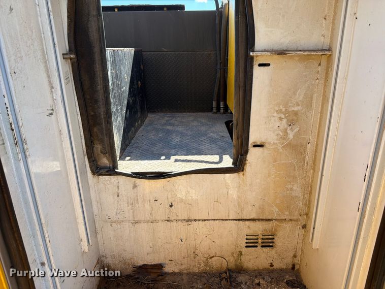 image for item ED4996 2012 Dodge Ram 5500 utility / service truck