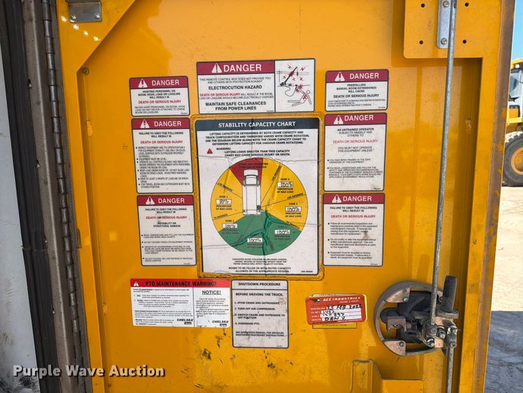 image for item ED4996 2012 Dodge Ram 5500 utility / service truck