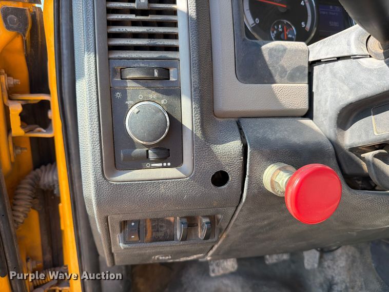 image for item ED4996 2012 Dodge Ram 5500 utility / service truck