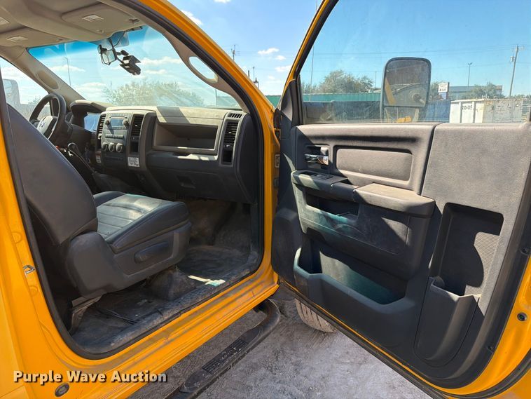 image for item ED4996 2012 Dodge Ram 5500 utility / service truck