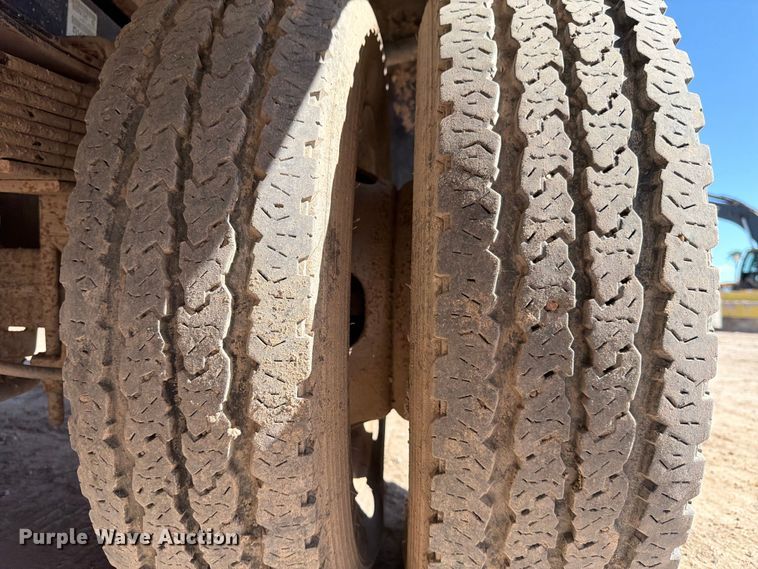 image for item ED4996 2012 Dodge Ram 5500 utility / service truck