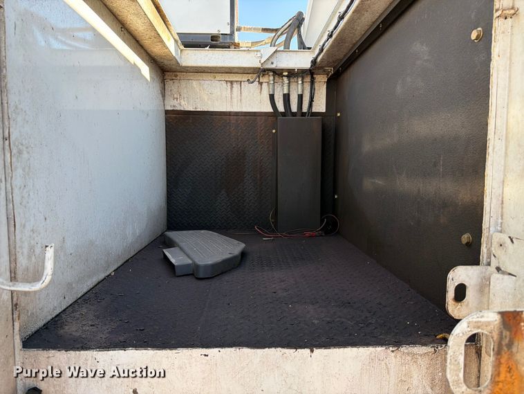 image for item ED4997 2012 Freightliner Business Class M2 utility / service truck