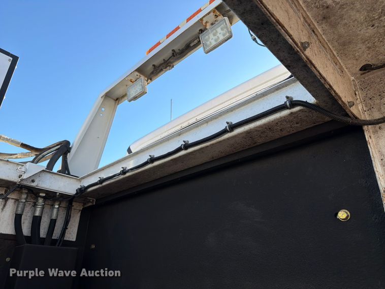 image for item ED4997 2012 Freightliner Business Class M2 utility / service truck