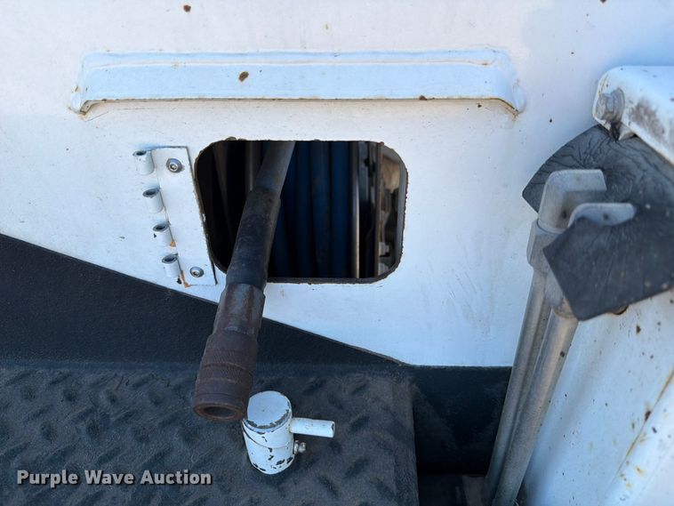 image for item ED4997 2012 Freightliner Business Class M2 utility / service truck