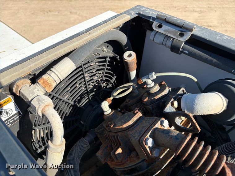 image for item ED4997 2012 Freightliner Business Class M2 utility / service truck