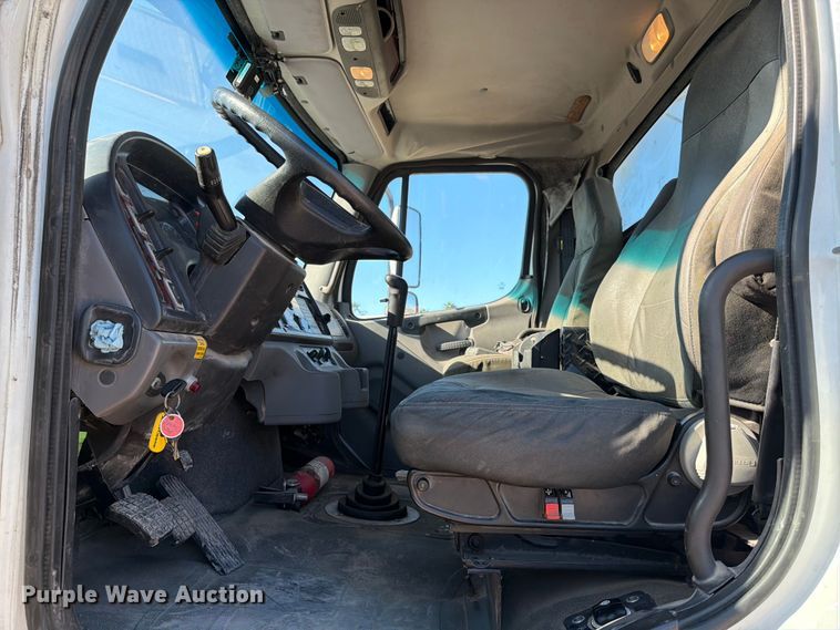 image for item ED4997 2012 Freightliner Business Class M2 utility / service truck