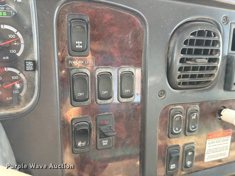 image for item ED4997 2012 Freightliner Business Class M2 utility / service truck