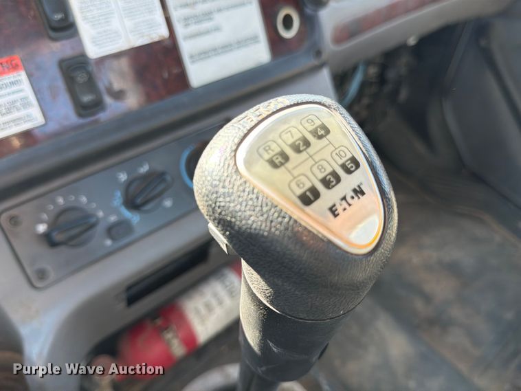 image for item ED4997 2012 Freightliner Business Class M2 utility / service truck