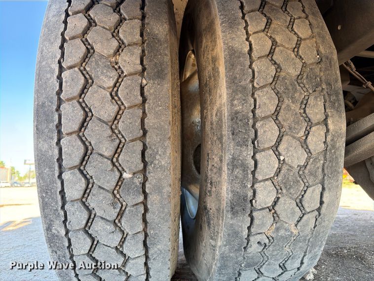 image for item ED4997 2012 Freightliner Business Class M2 utility / service truck