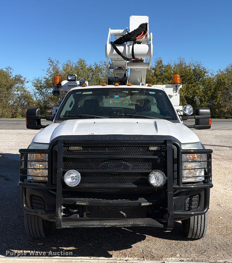 CAMIóN CON CANASTILLA 2016 FORD ETI