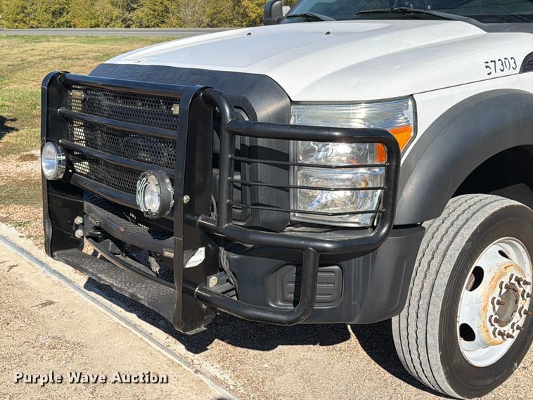 image for item ED5003 2016 Ford F550 bucket truck