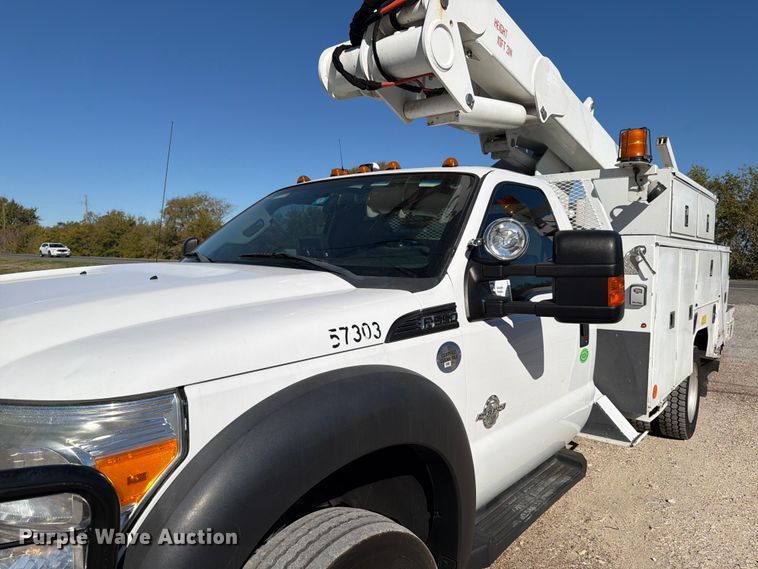 image for item ED5003 2016 Ford F550 bucket truck