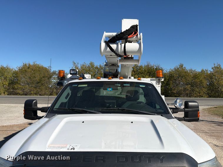 image for item ED5003 2016 Ford F550 bucket truck